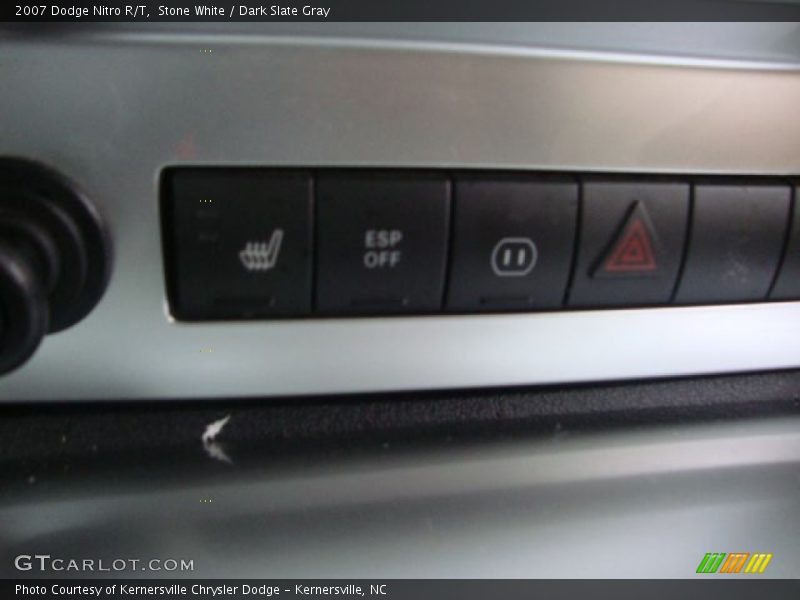 Stone White / Dark Slate Gray 2007 Dodge Nitro R/T