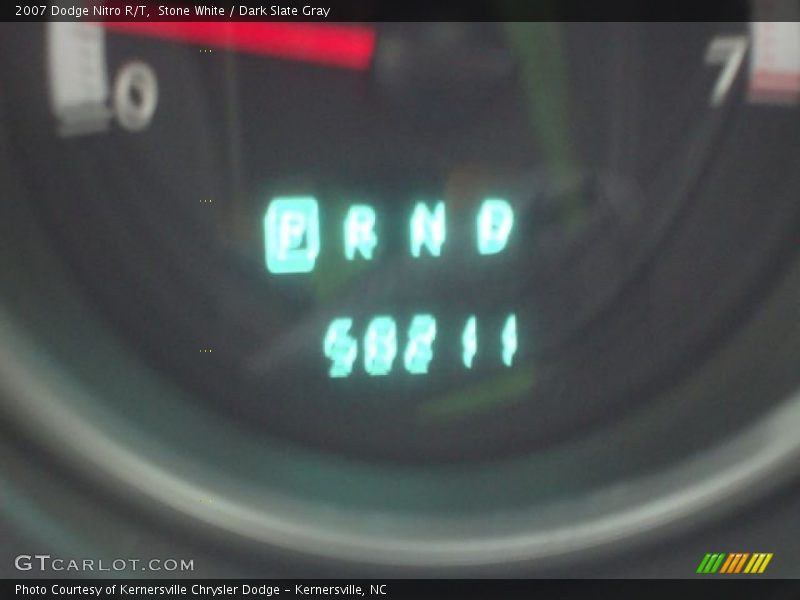 Stone White / Dark Slate Gray 2007 Dodge Nitro R/T