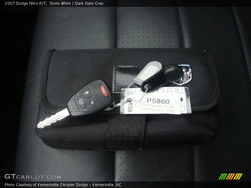 Books/Manuals of 2007 Nitro R/T