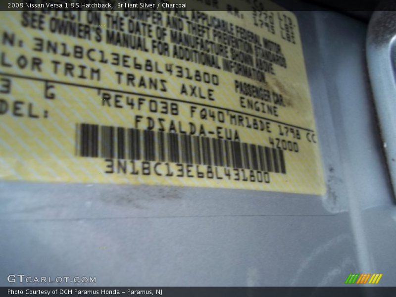 Brilliant Silver / Charcoal 2008 Nissan Versa 1.8 S Hatchback