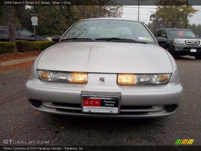 Silver / Gray 1999 Saturn S Series SL2 Sedan