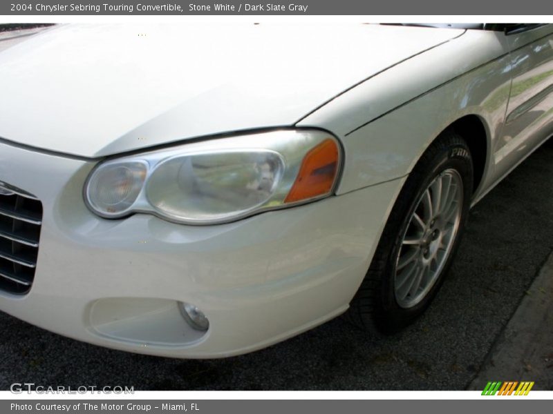 Stone White / Dark Slate Gray 2004 Chrysler Sebring Touring Convertible