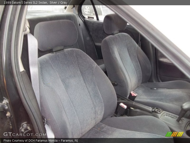 Silver / Gray 1999 Saturn S Series SL2 Sedan