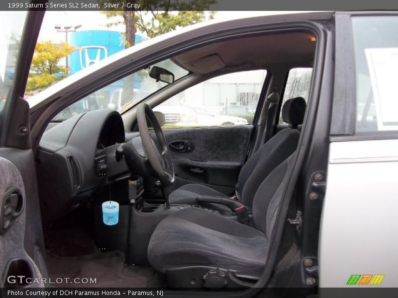 Silver / Gray 1999 Saturn S Series SL2 Sedan