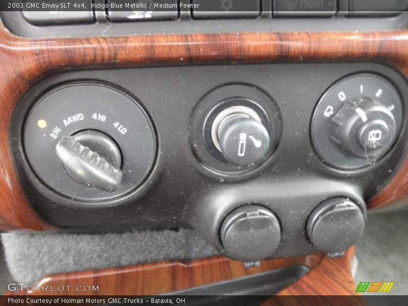 Indigo Blue Metallic / Medium Pewter 2003 GMC Envoy SLT 4x4