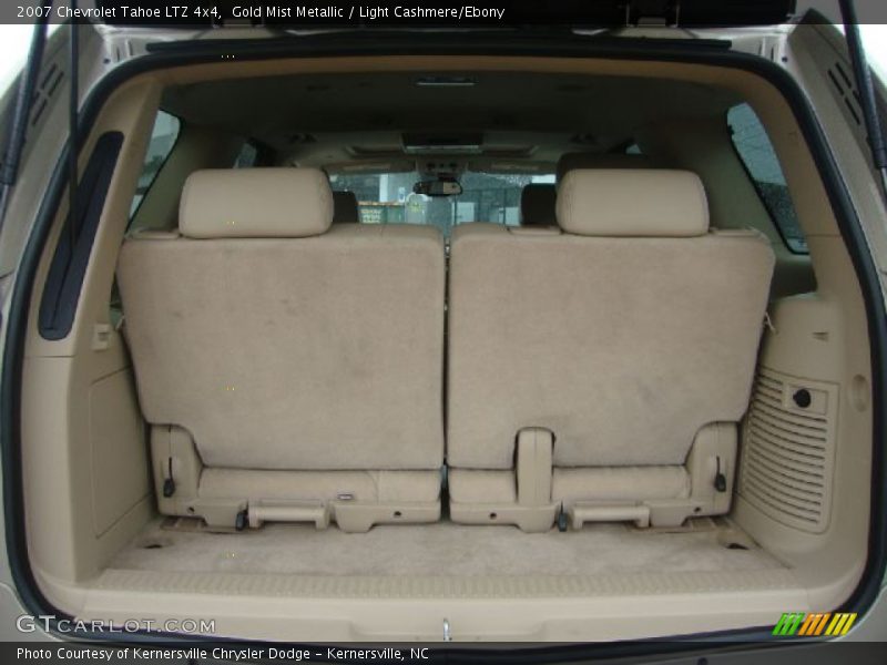  2007 Tahoe LTZ 4x4 Trunk