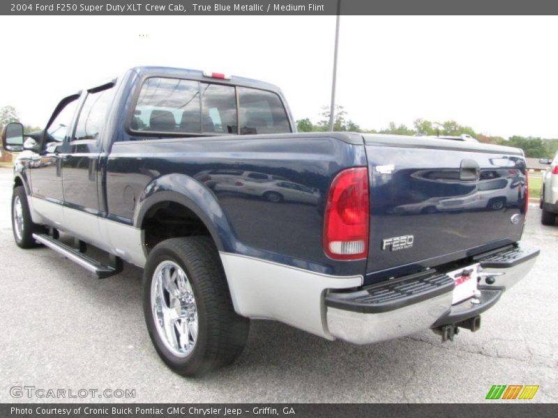 True Blue Metallic / Medium Flint 2004 Ford F250 Super Duty XLT Crew Cab