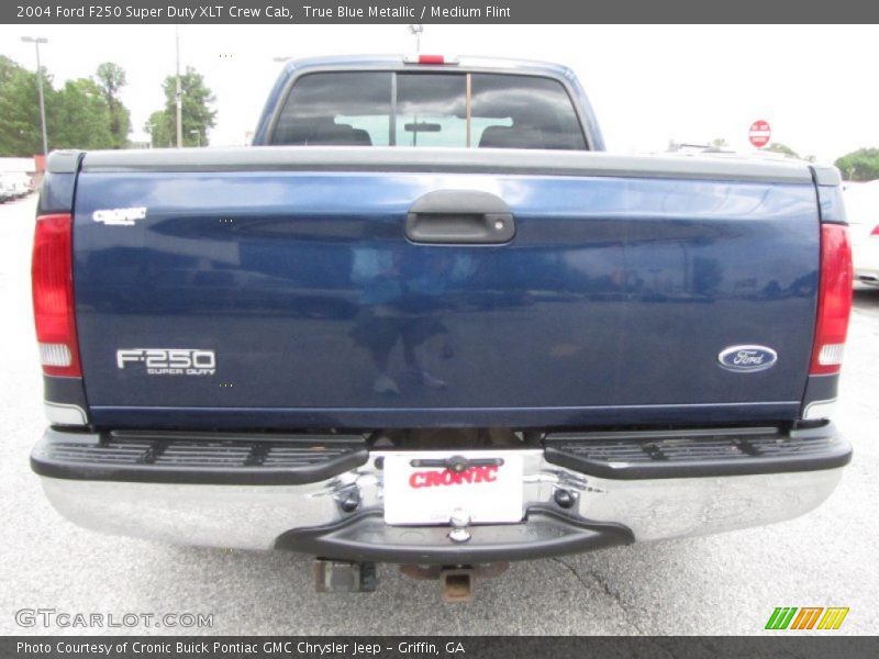 True Blue Metallic / Medium Flint 2004 Ford F250 Super Duty XLT Crew Cab