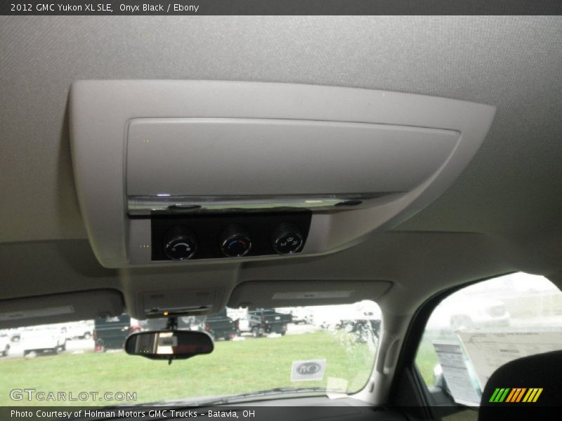 Onyx Black / Ebony 2012 GMC Yukon XL SLE
