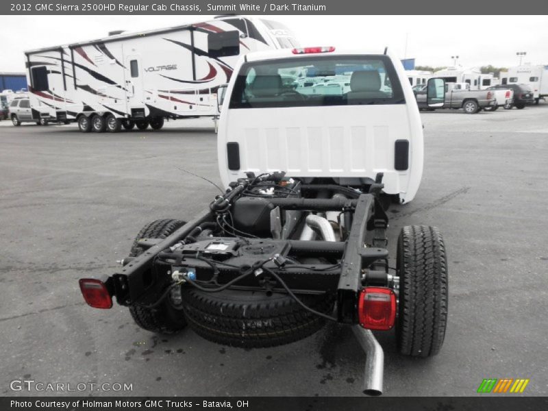Summit White / Dark Titanium 2012 GMC Sierra 2500HD Regular Cab Chassis