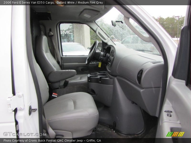 Oxford White / Medium Flint Grey 2006 Ford E Series Van E350 Cargo