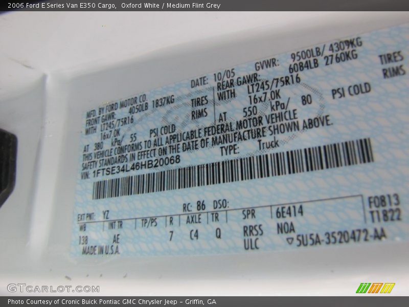 Oxford White / Medium Flint Grey 2006 Ford E Series Van E350 Cargo