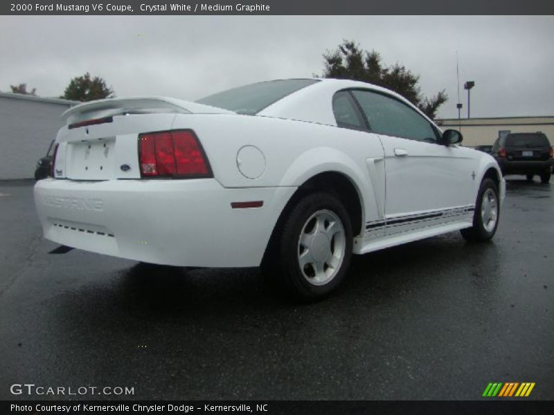 Crystal White / Medium Graphite 2000 Ford Mustang V6 Coupe