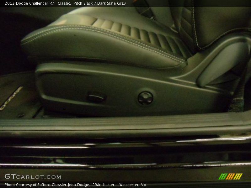 Pitch Black / Dark Slate Gray 2012 Dodge Challenger R/T Classic