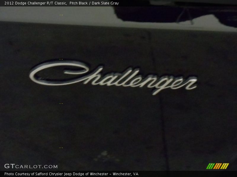  2012 Challenger R/T Classic Logo