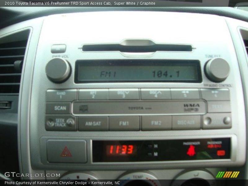 Super White / Graphite 2010 Toyota Tacoma V6 PreRunner TRD Sport Access Cab