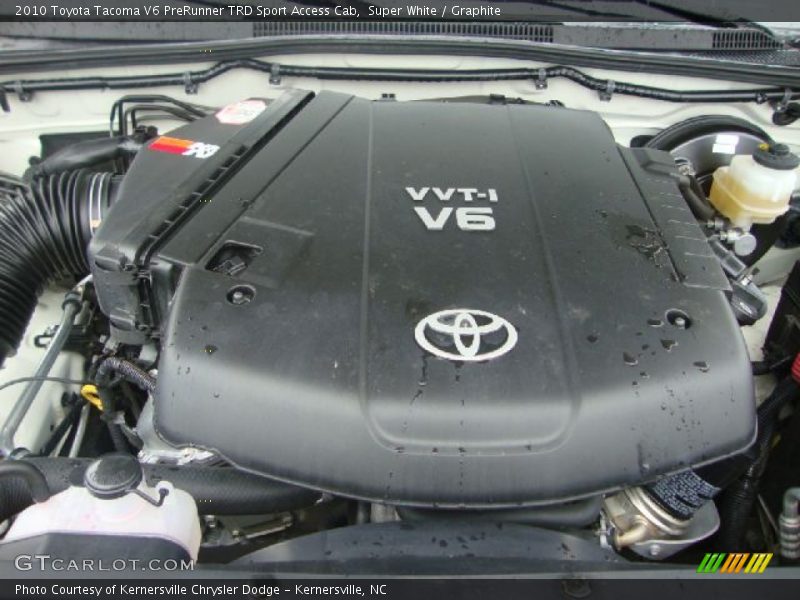 Super White / Graphite 2010 Toyota Tacoma V6 PreRunner TRD Sport Access Cab