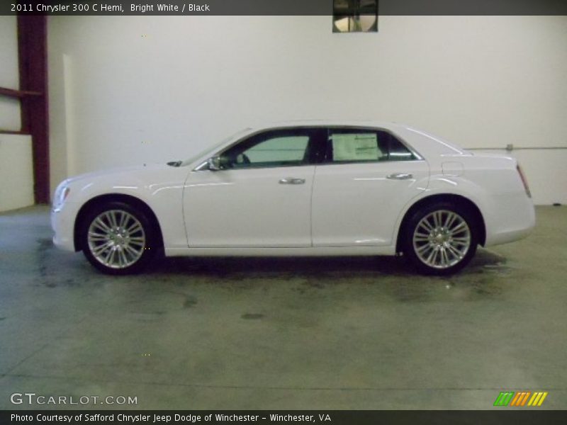 Bright White / Black 2011 Chrysler 300 C Hemi
