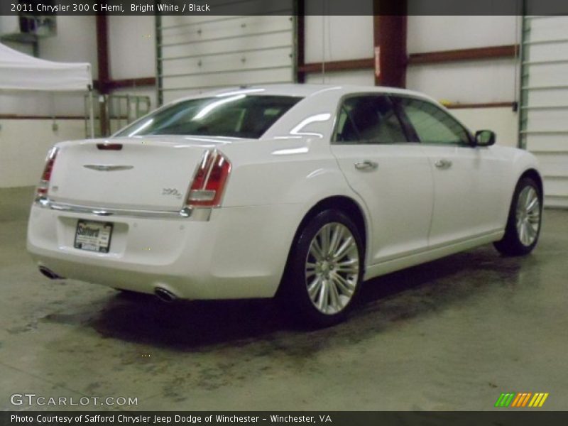 Bright White / Black 2011 Chrysler 300 C Hemi