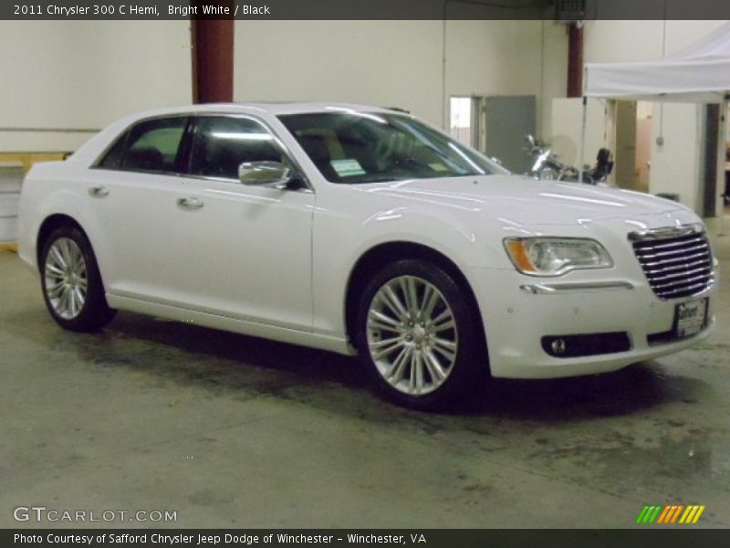Bright White / Black 2011 Chrysler 300 C Hemi