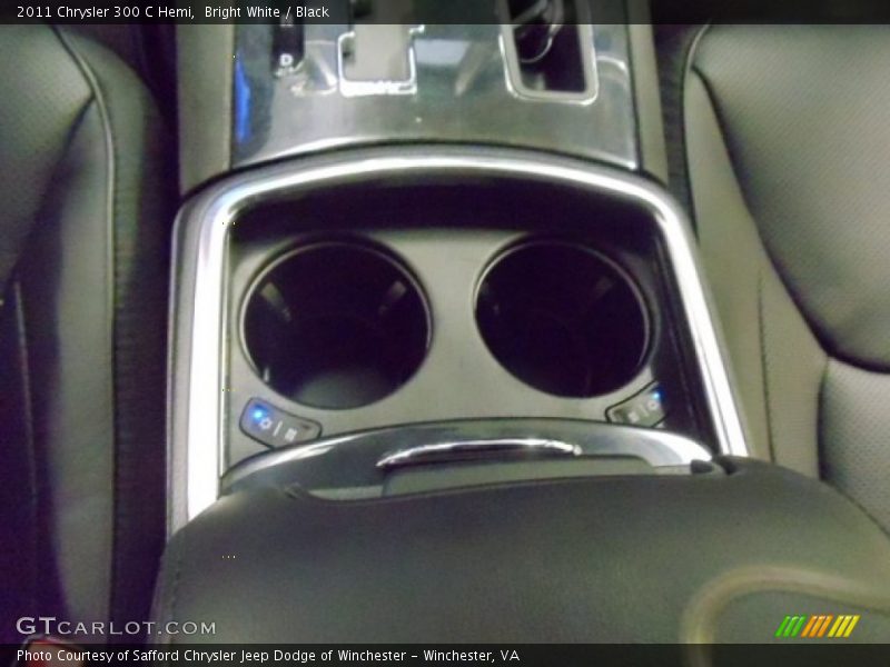 Bright White / Black 2011 Chrysler 300 C Hemi