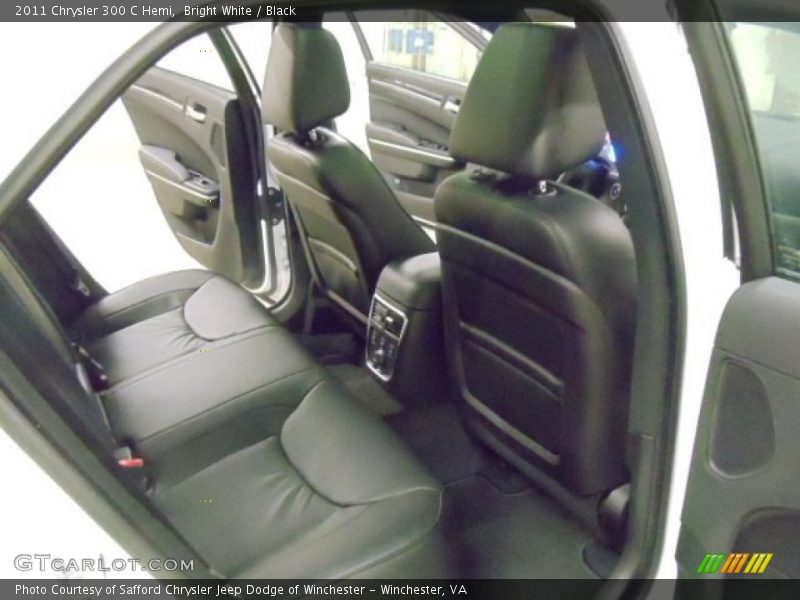 Bright White / Black 2011 Chrysler 300 C Hemi