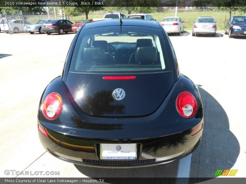 Black / Black 2010 Volkswagen New Beetle 2.5 Coupe