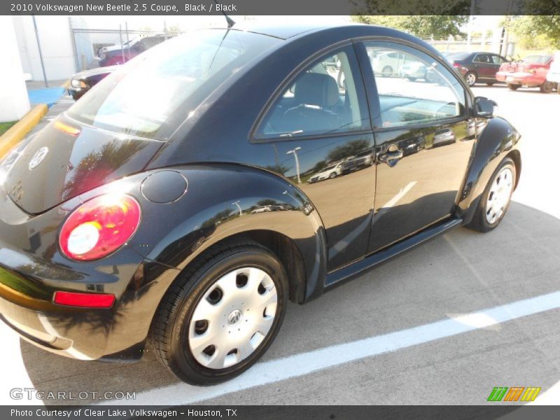 Black / Black 2010 Volkswagen New Beetle 2.5 Coupe