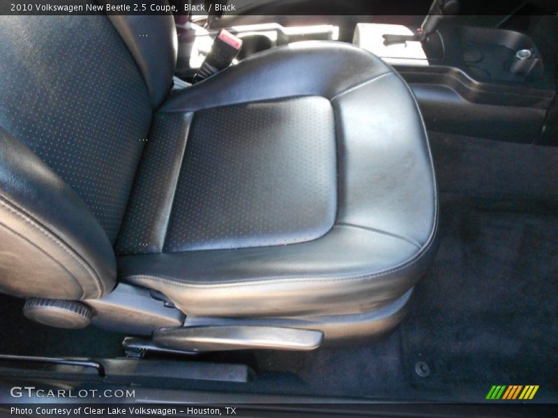 Black / Black 2010 Volkswagen New Beetle 2.5 Coupe
