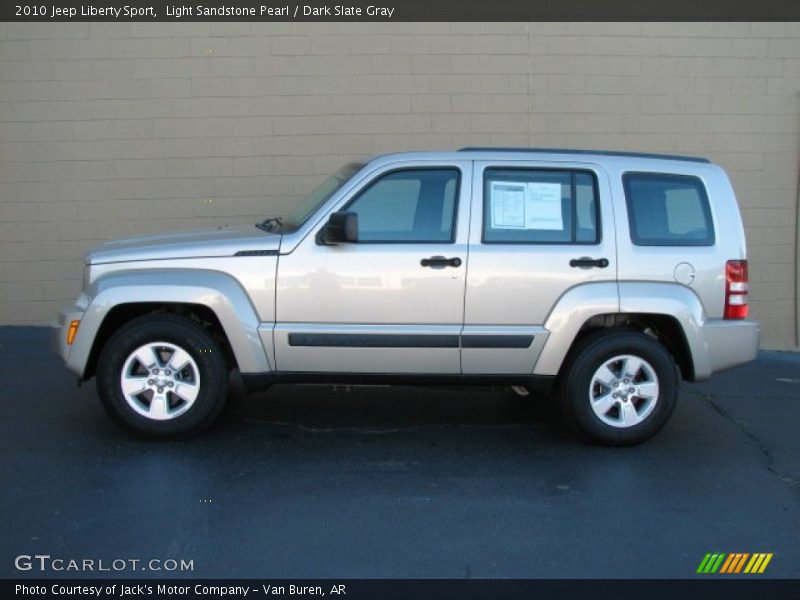 Light Sandstone Pearl / Dark Slate Gray 2010 Jeep Liberty Sport