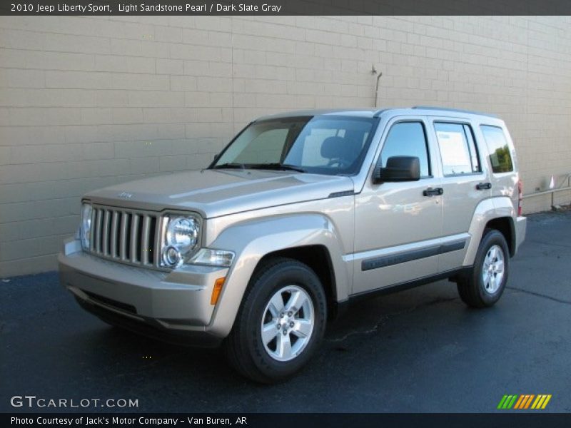 Light Sandstone Pearl / Dark Slate Gray 2010 Jeep Liberty Sport