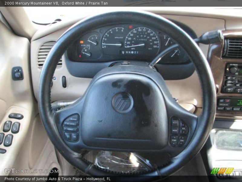 Oxford White / Prairie Tan 2000 Mercury Mountaineer V8