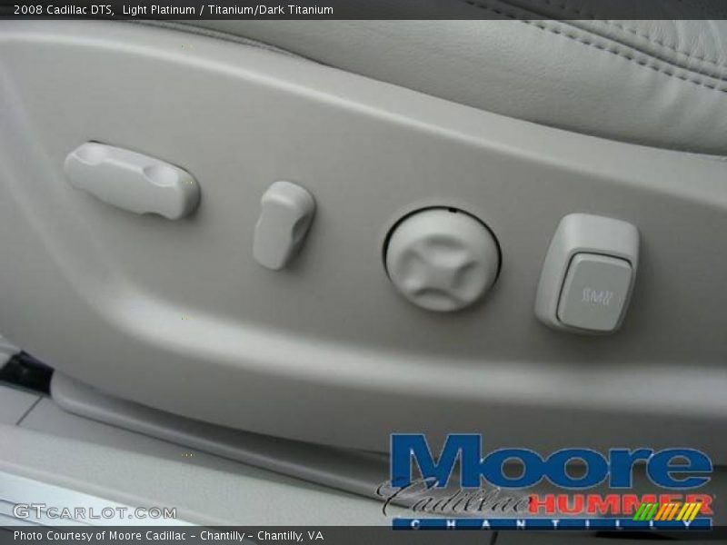 Light Platinum / Titanium/Dark Titanium 2008 Cadillac DTS