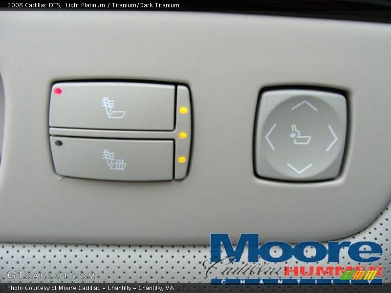 Light Platinum / Titanium/Dark Titanium 2008 Cadillac DTS