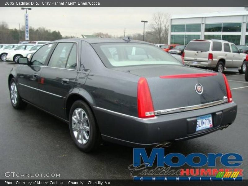 Gray Flannel / Light Linen/Cocoa 2009 Cadillac DTS