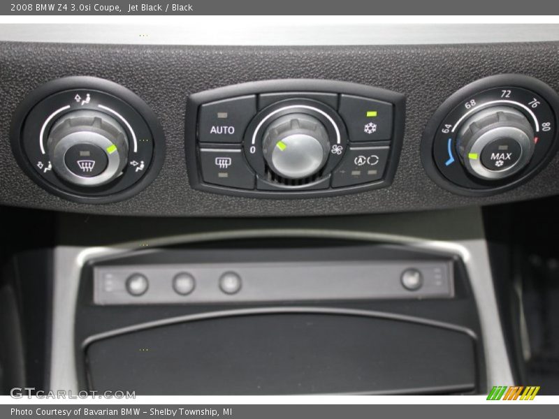 Controls of 2008 Z4 3.0si Coupe