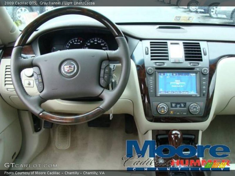 Gray Flannel / Light Linen/Cocoa 2009 Cadillac DTS