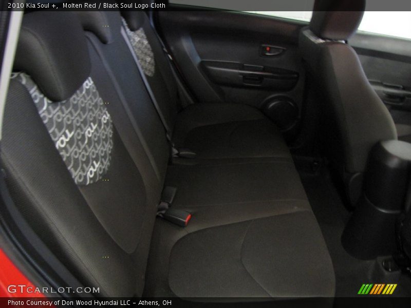 Molten Red / Black Soul Logo Cloth 2010 Kia Soul +