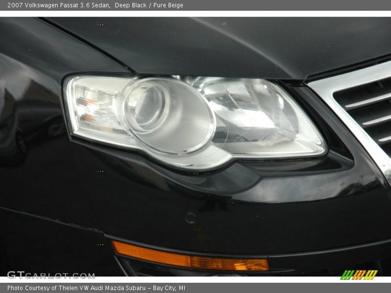 Deep Black / Pure Beige 2007 Volkswagen Passat 3.6 Sedan