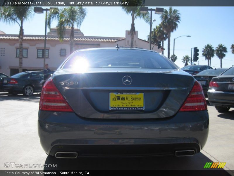 Flint Grey Metallic / Grey/Dark Grey 2010 Mercedes-Benz S 550 Sedan
