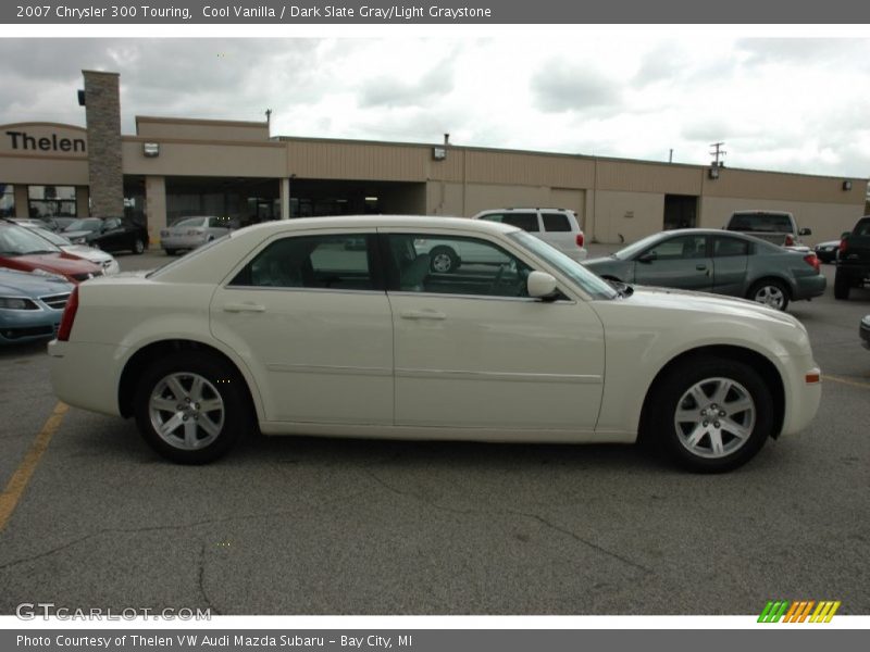 Cool Vanilla / Dark Slate Gray/Light Graystone 2007 Chrysler 300 Touring