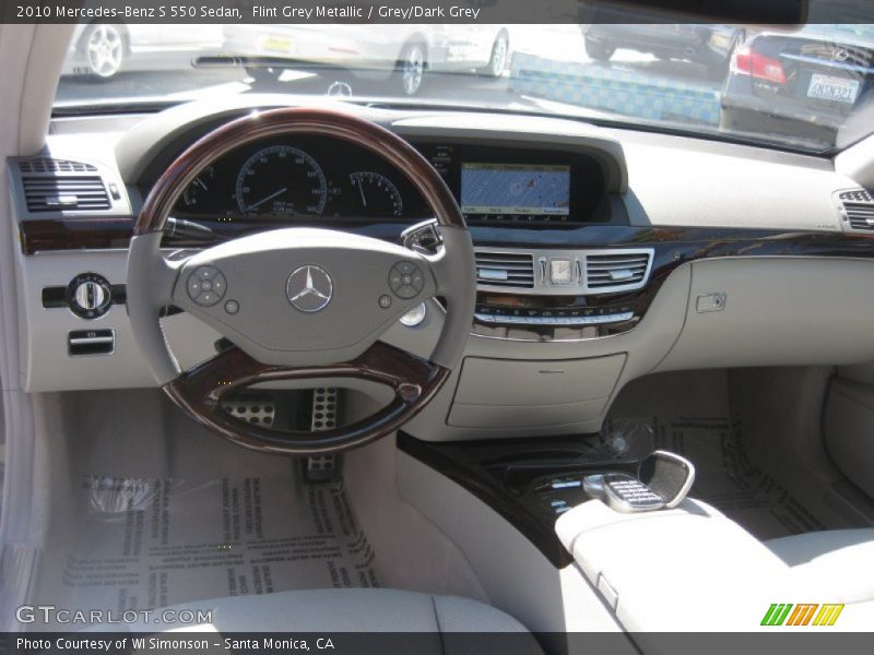 Flint Grey Metallic / Grey/Dark Grey 2010 Mercedes-Benz S 550 Sedan