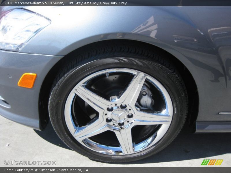 Flint Grey Metallic / Grey/Dark Grey 2010 Mercedes-Benz S 550 Sedan