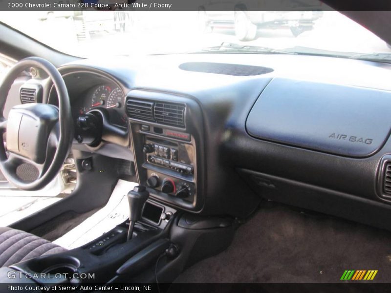 Arctic White / Ebony 2000 Chevrolet Camaro Z28 Coupe