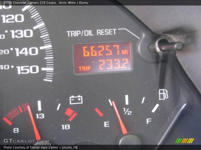 Arctic White / Ebony 2000 Chevrolet Camaro Z28 Coupe