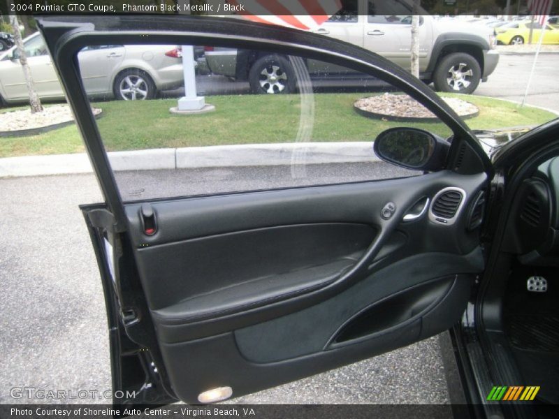 Phantom Black Metallic / Black 2004 Pontiac GTO Coupe