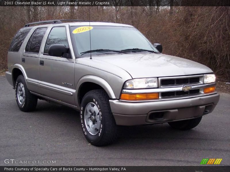 Light Pewter Metallic / Graphite 2003 Chevrolet Blazer LS 4x4