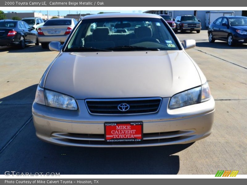 Cashmere Beige Metallic / Oak 2000 Toyota Camry LE