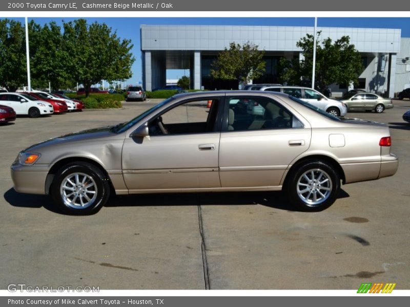 Cashmere Beige Metallic / Oak 2000 Toyota Camry LE