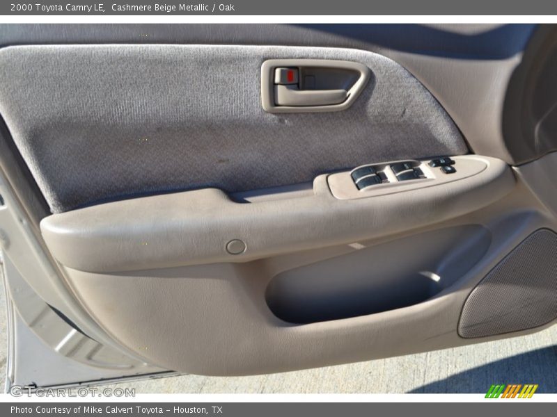 Cashmere Beige Metallic / Oak 2000 Toyota Camry LE